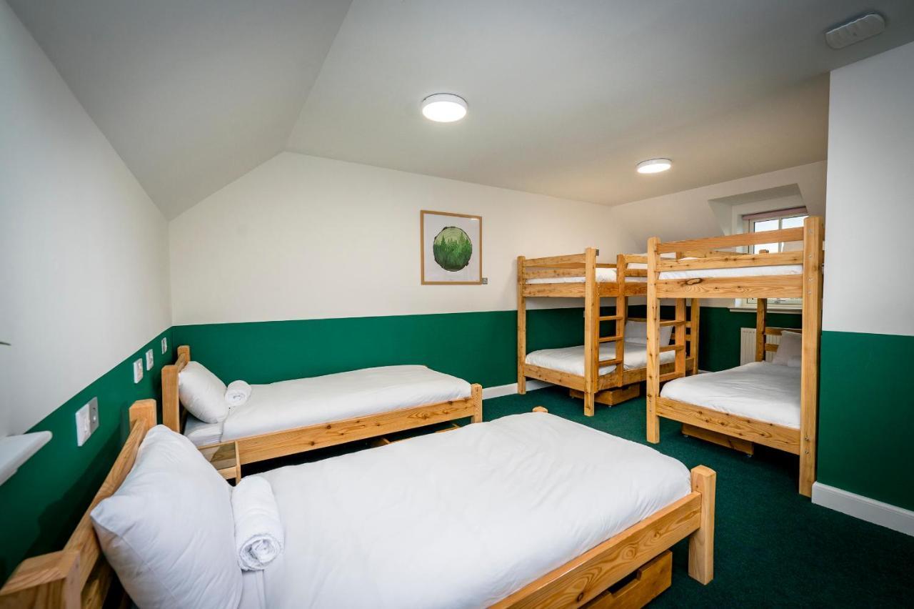 Loch Ness Bunk Inn Drumnadrochit Ngoại thất bức ảnh